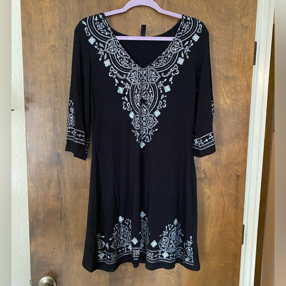 Black Long Sleeve V Neck Dress
